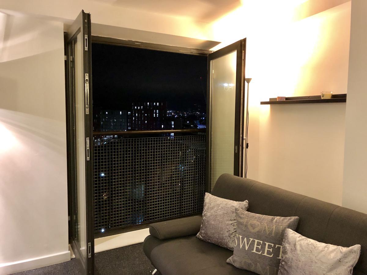 Modern 2Bed City Apartment - Lusso Management Sheffield Extérieur photo